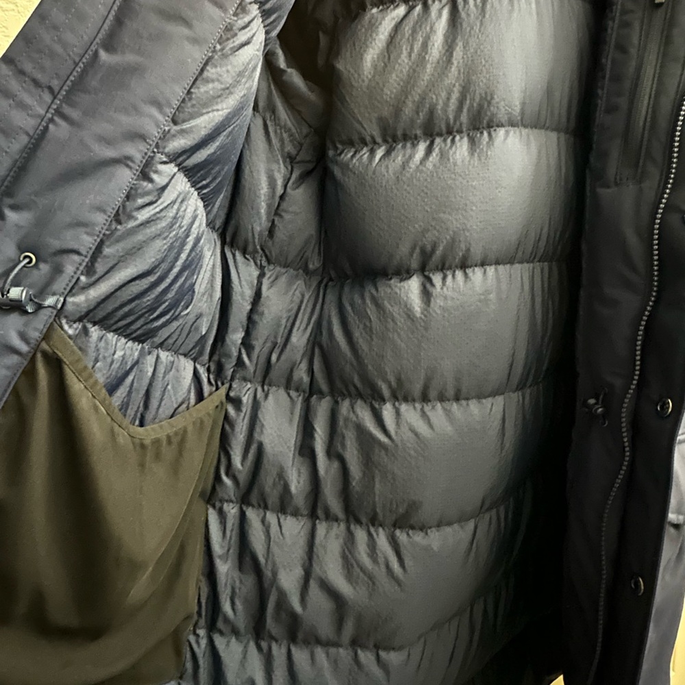 Men’s Patagonia City Storm Down Jacket - Picture 7 of 7